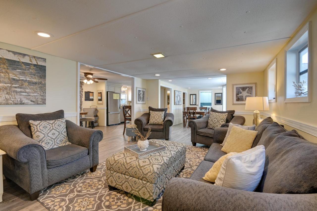 Surfside Beach Home With Pool Access Walk To Beach! เมอร์เทิลบีช ภายนอก รูปภาพ