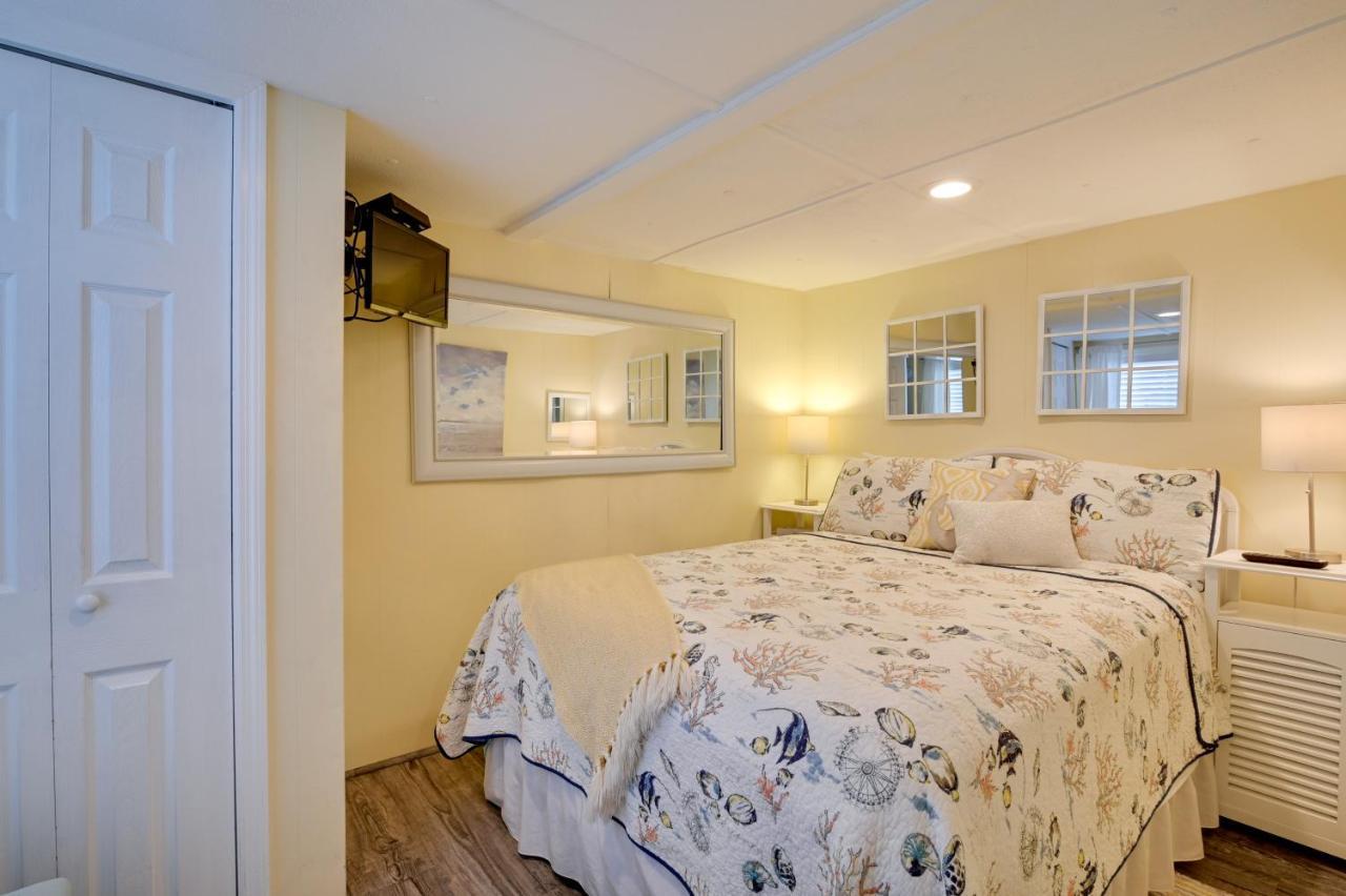 Surfside Beach Home With Pool Access Walk To Beach! เมอร์เทิลบีช ภายนอก รูปภาพ